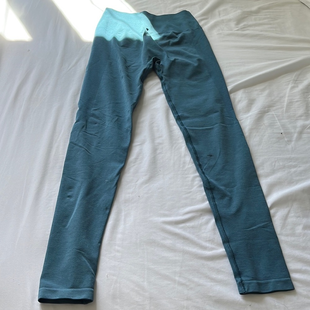 Alphalete leggings